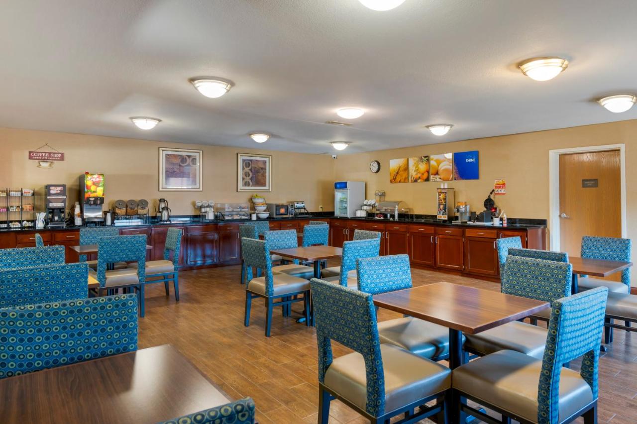  | Comfort Inn & Suites Cincinnati Eastgate