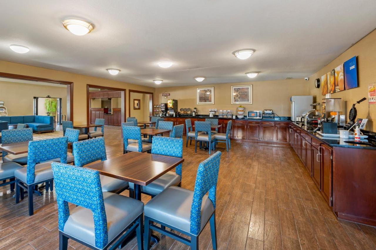  | Comfort Inn & Suites Cincinnati Eastgate