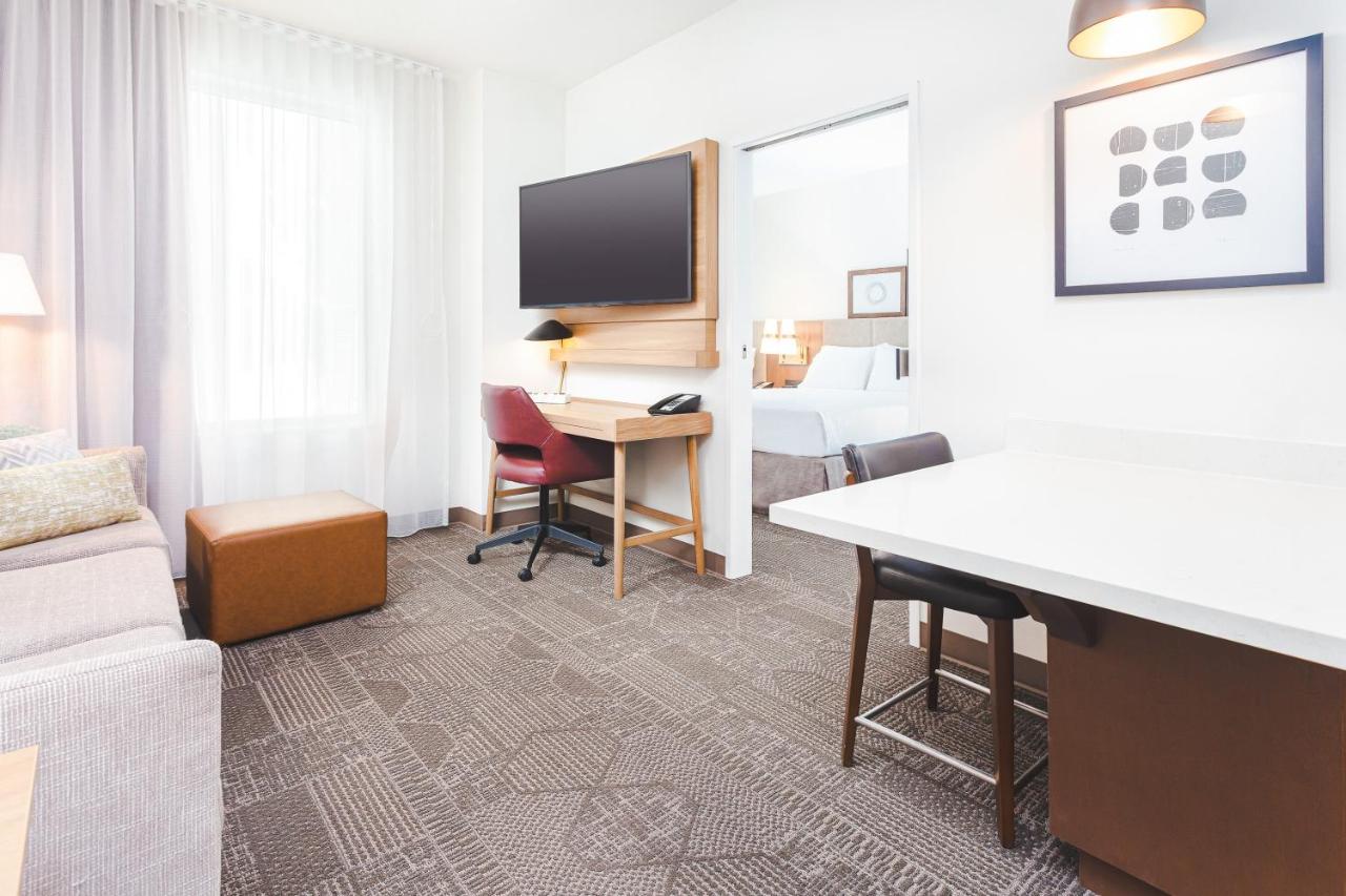 One-Bedroom Queen Room with Two Queen Beds and Mobility Accessible Tub - Non-Smoking at Staybridge Suites Nashville - Vanderbilt Area by IHG