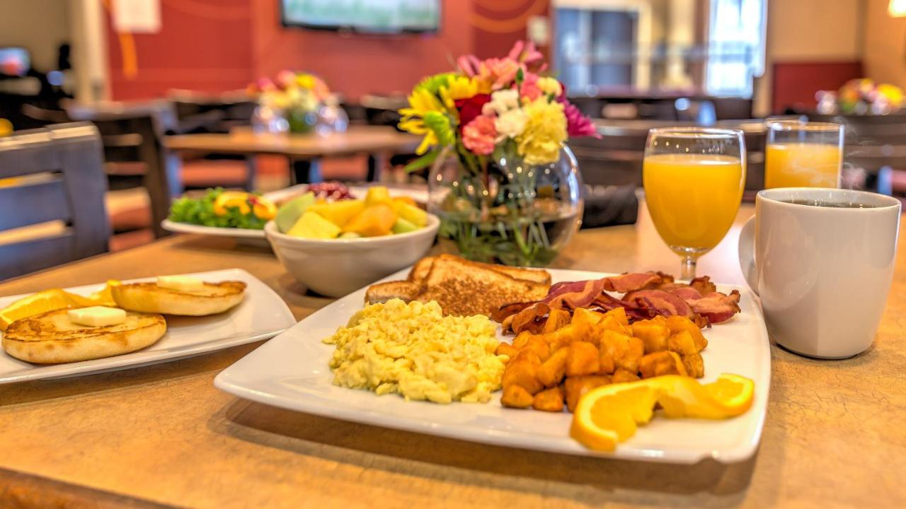  | Holiday Inn North Quail Springs, an IHG Hotel