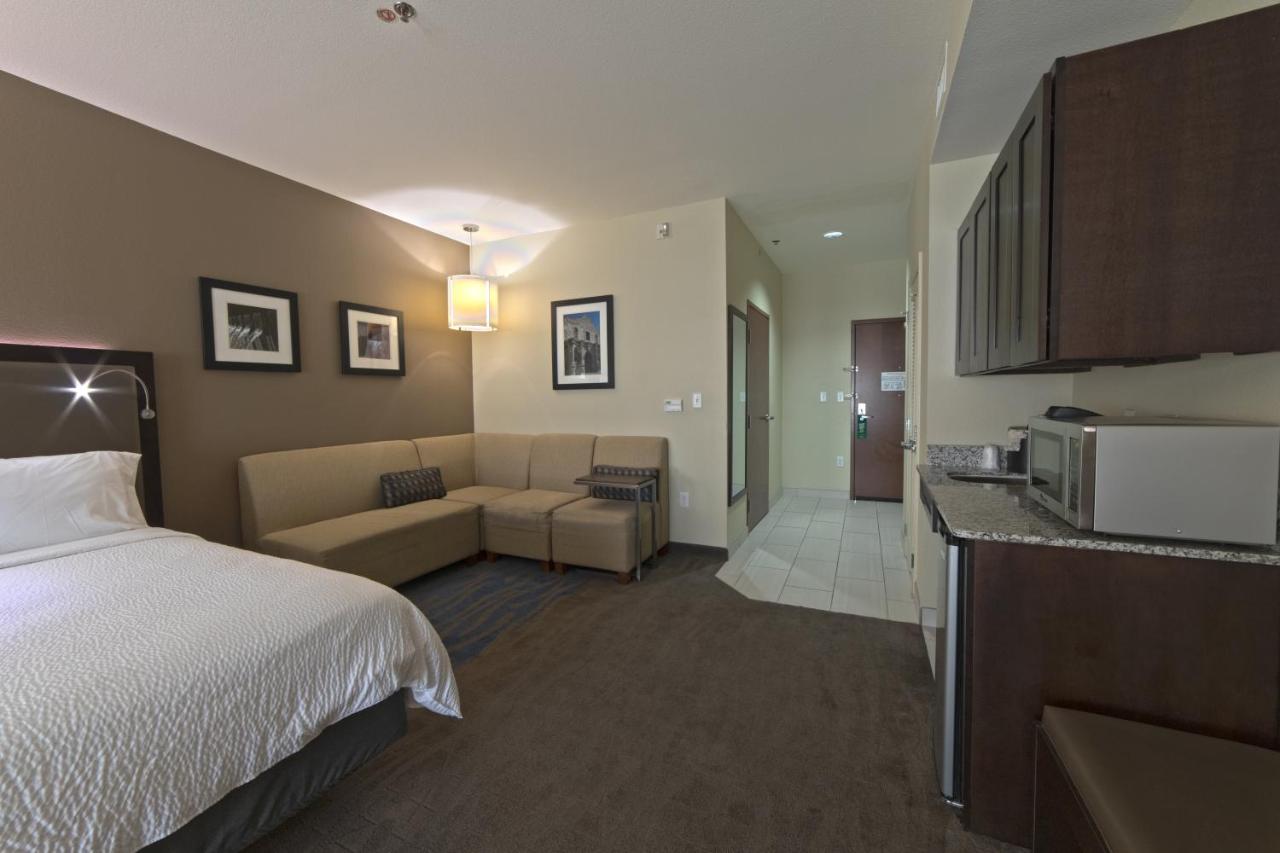 Queen Room with Two Queen Beds at Holiday Inn San Antonio Northwest, an IHG Hotel