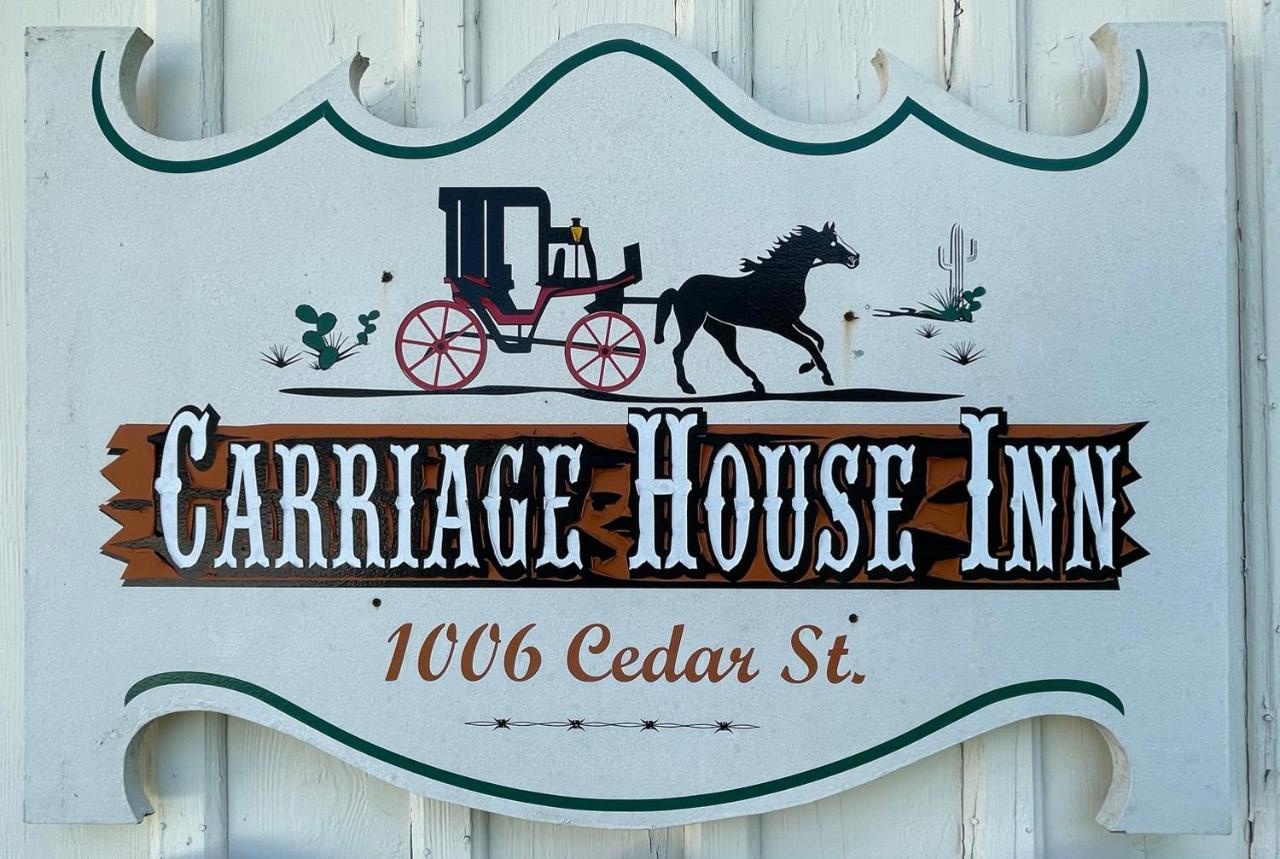 | Carriage Inn - Tarpley Suite 5