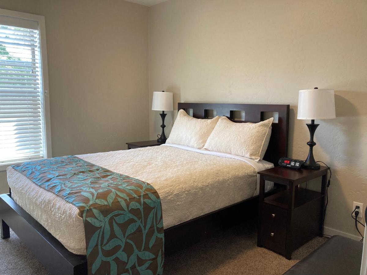  | Bell & Main Alamosa Studio Suite-Walking distance to downtown