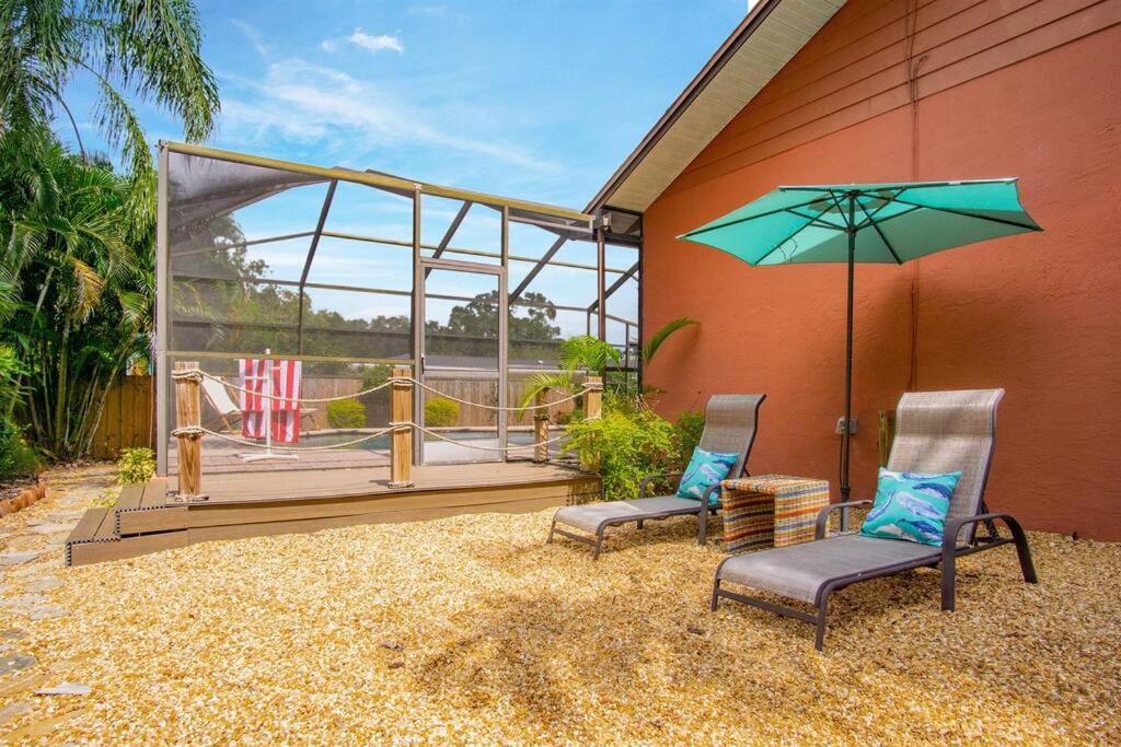 | Family Friendly Pool Paradise Retreat Near Beaches