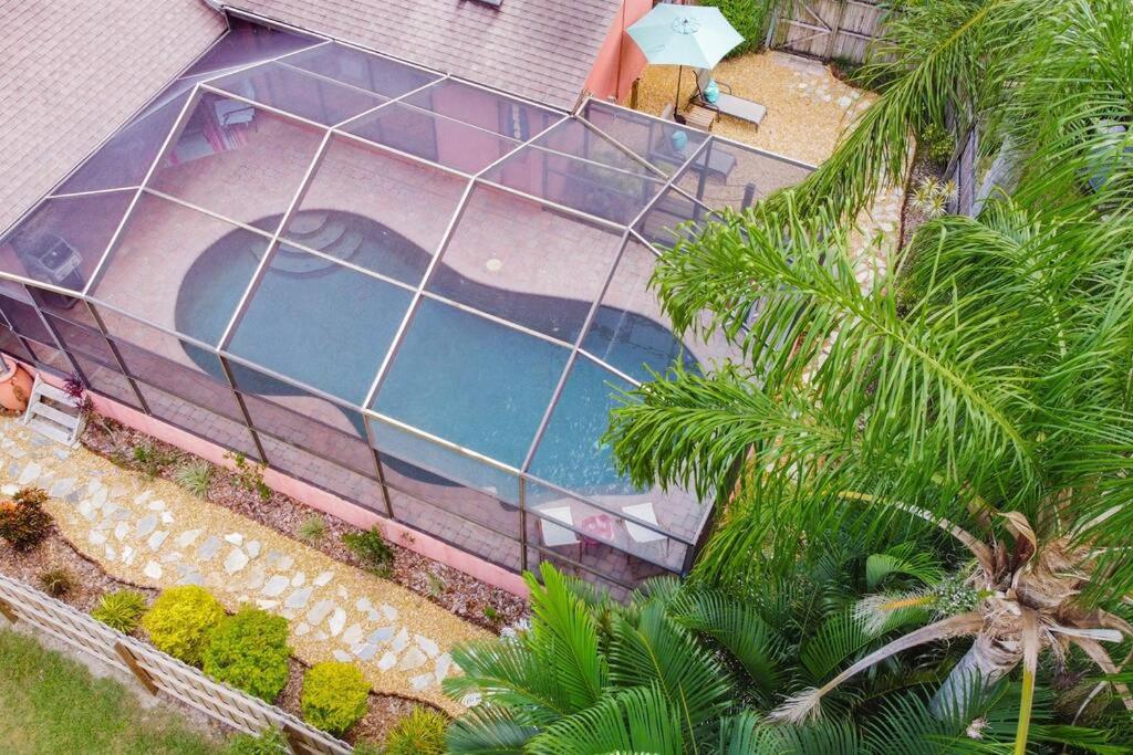 | Family Friendly Pool Paradise Retreat Near Beaches