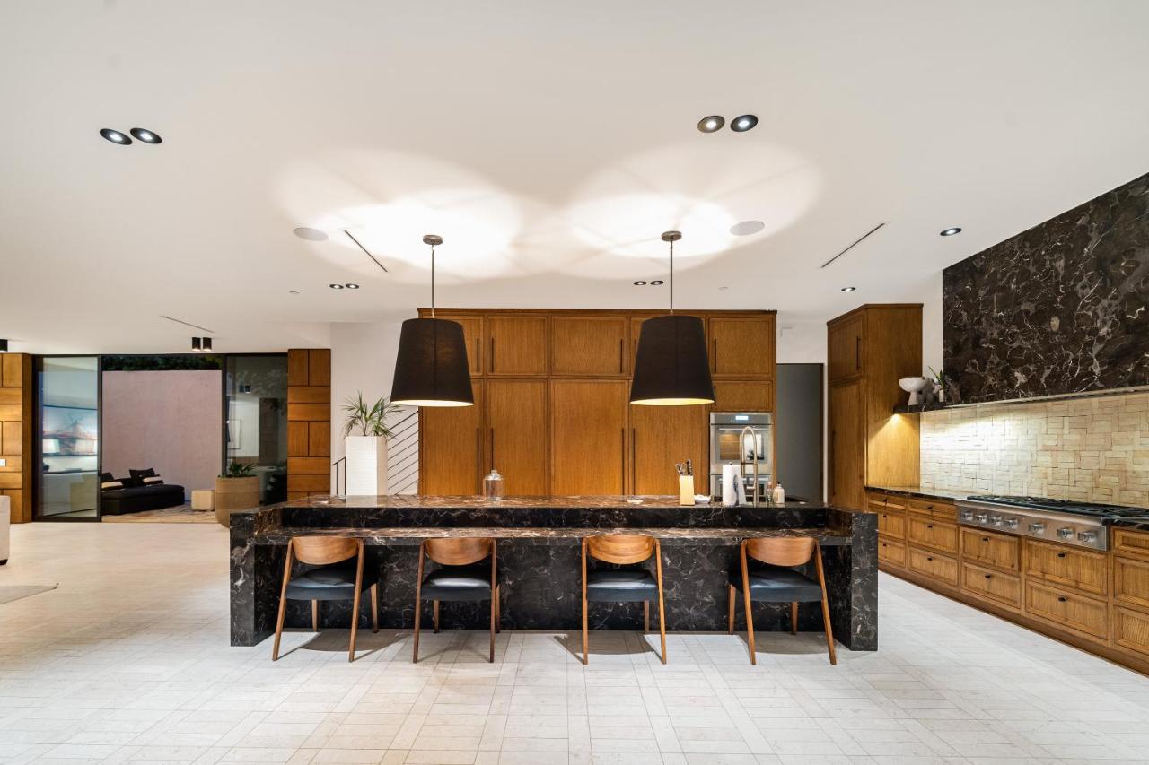  | Classic Spanish Estate With Modern Sophistication