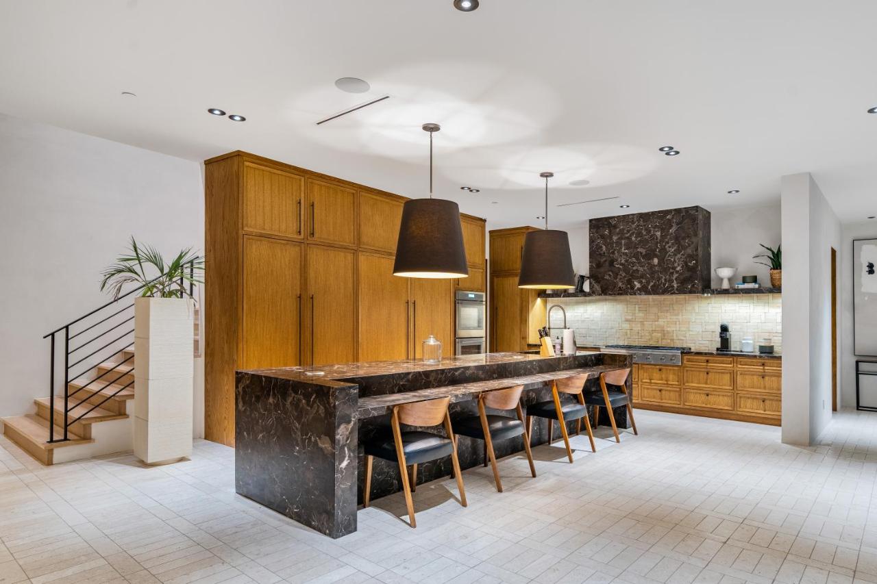  | Classic Spanish Estate With Modern Sophistication