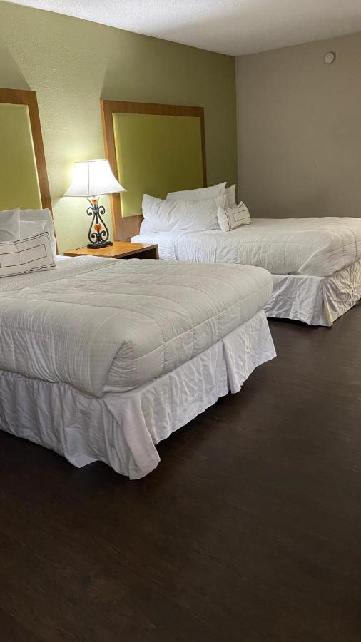 | Baymont Inn and Suites