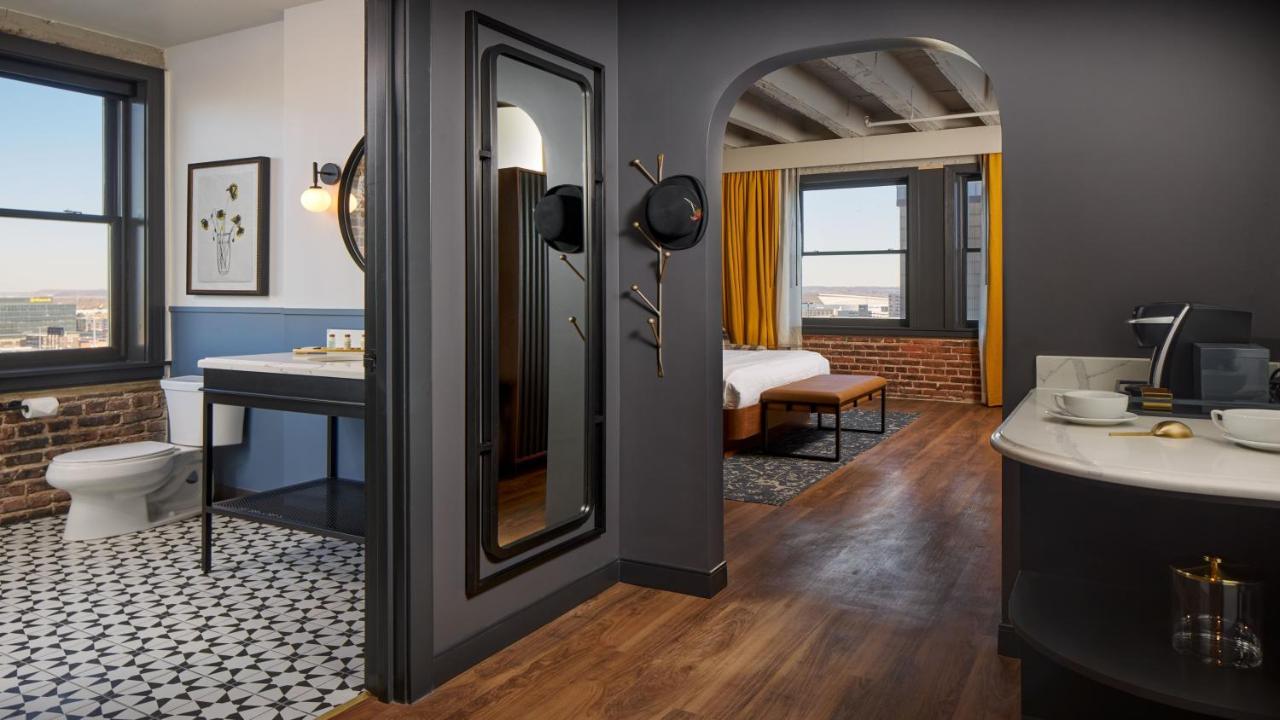 Standard King Room - Non-Smoking at Hotel Indigo Omaha Downtown by IHG