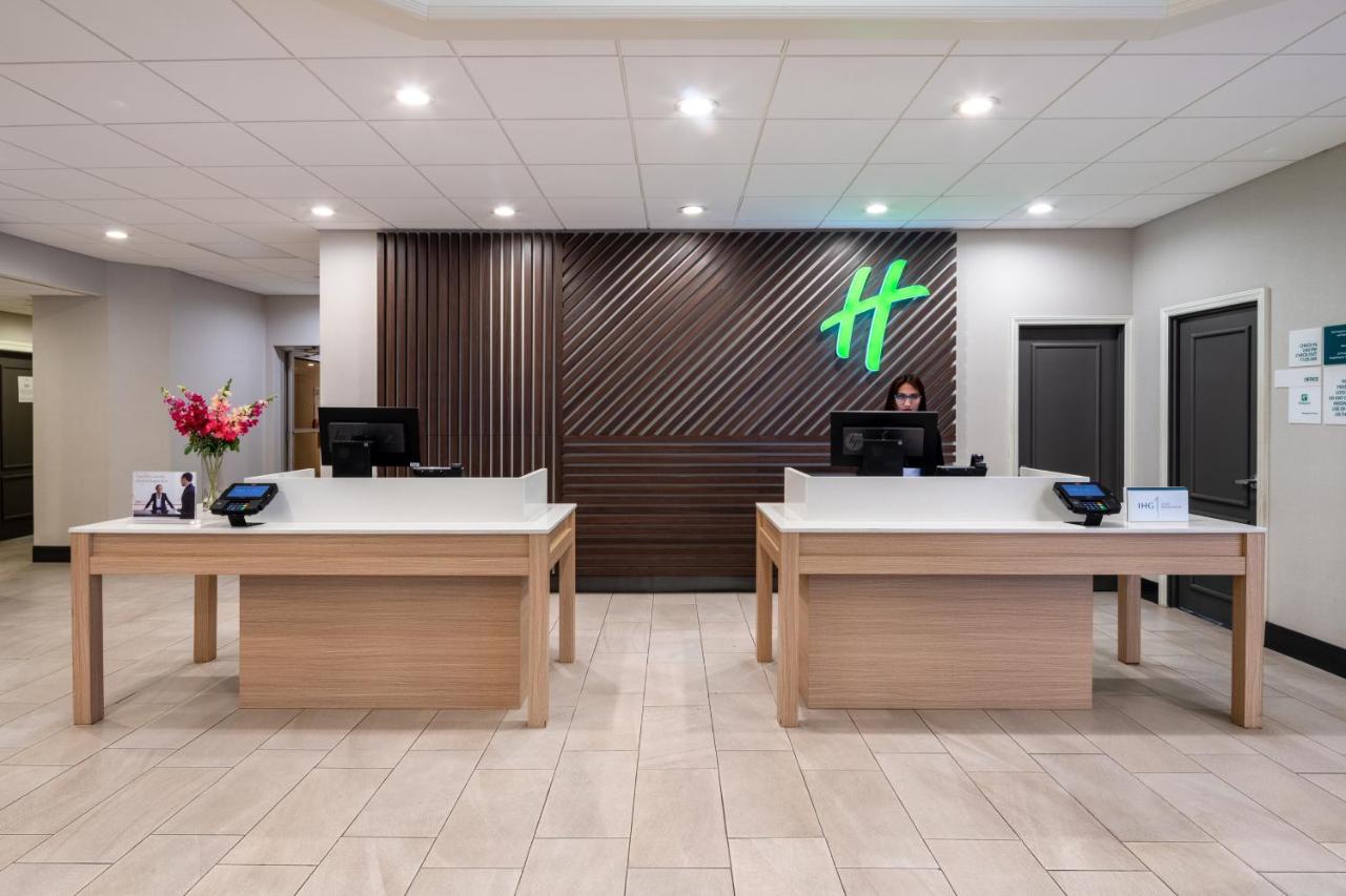 | Holiday Inn Poughkeepsie, an IHG Hotel