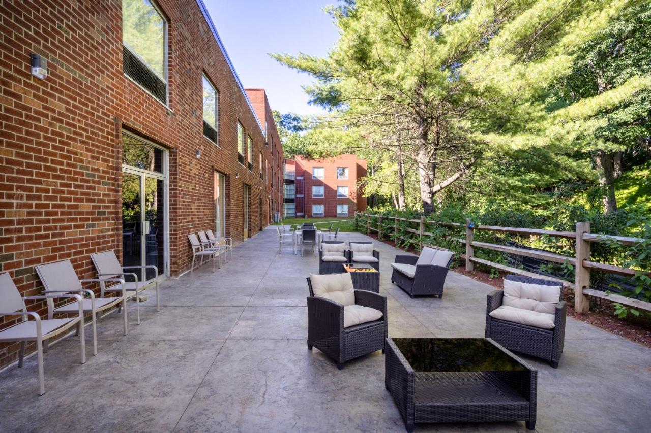 King Room with Sofa Bed - Non-Smoking at Holiday Inn Poughkeepsie by IHG