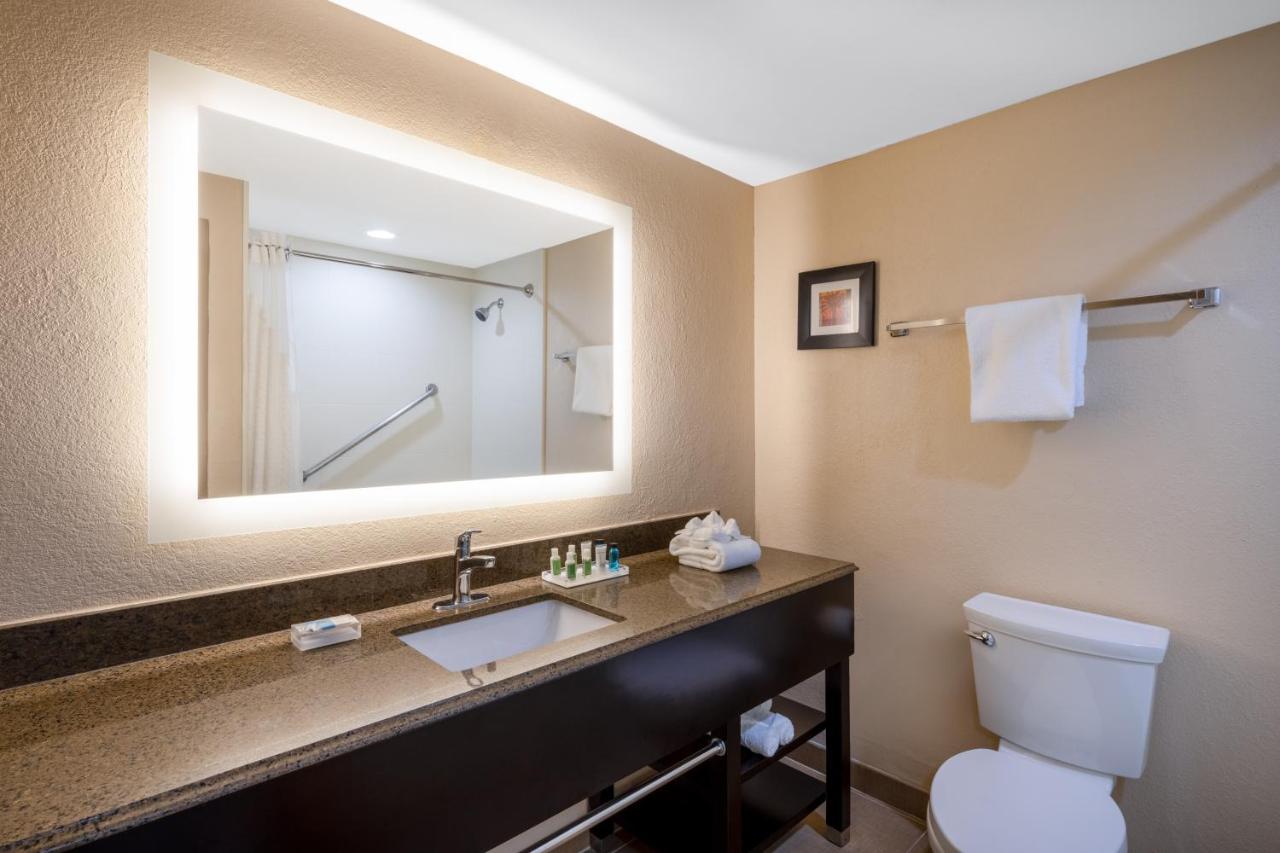 King Room with Sofa Bed - Non-Smoking at Holiday Inn Poughkeepsie by IHG