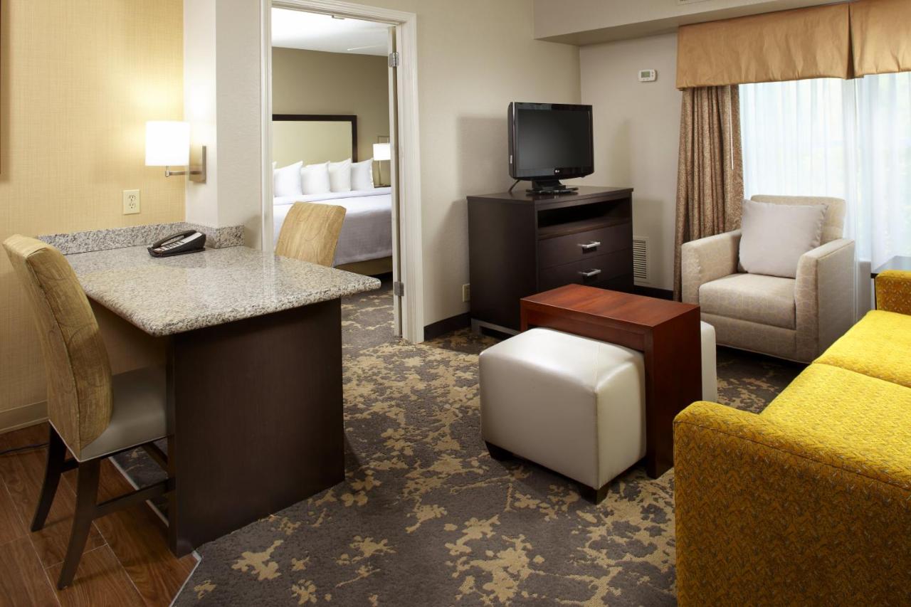 Standard Double Suite at Trellis West Charlotte