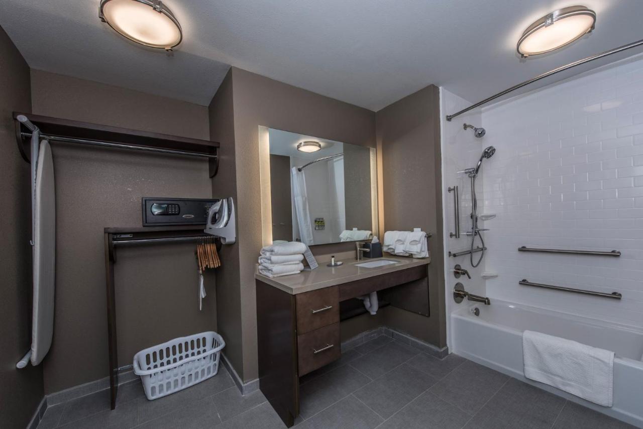  | Staybridge Suites - Charleston - Mount Pleasant, an IHG Hotel