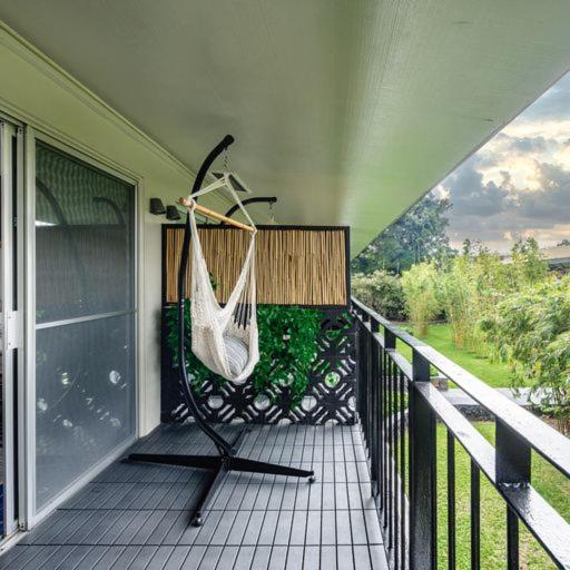| Kona Seaside Hotel
