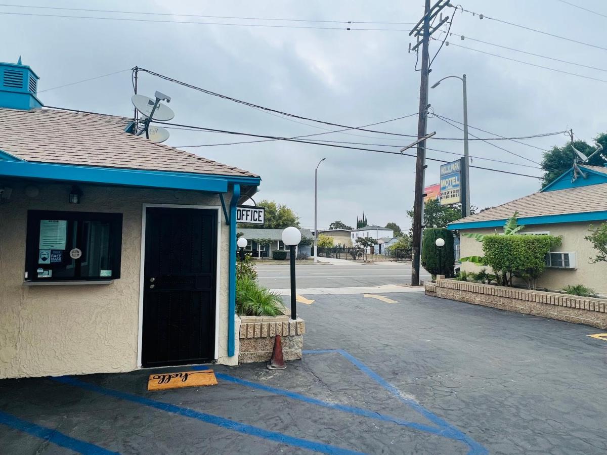 | Holly Park Motel near LAX