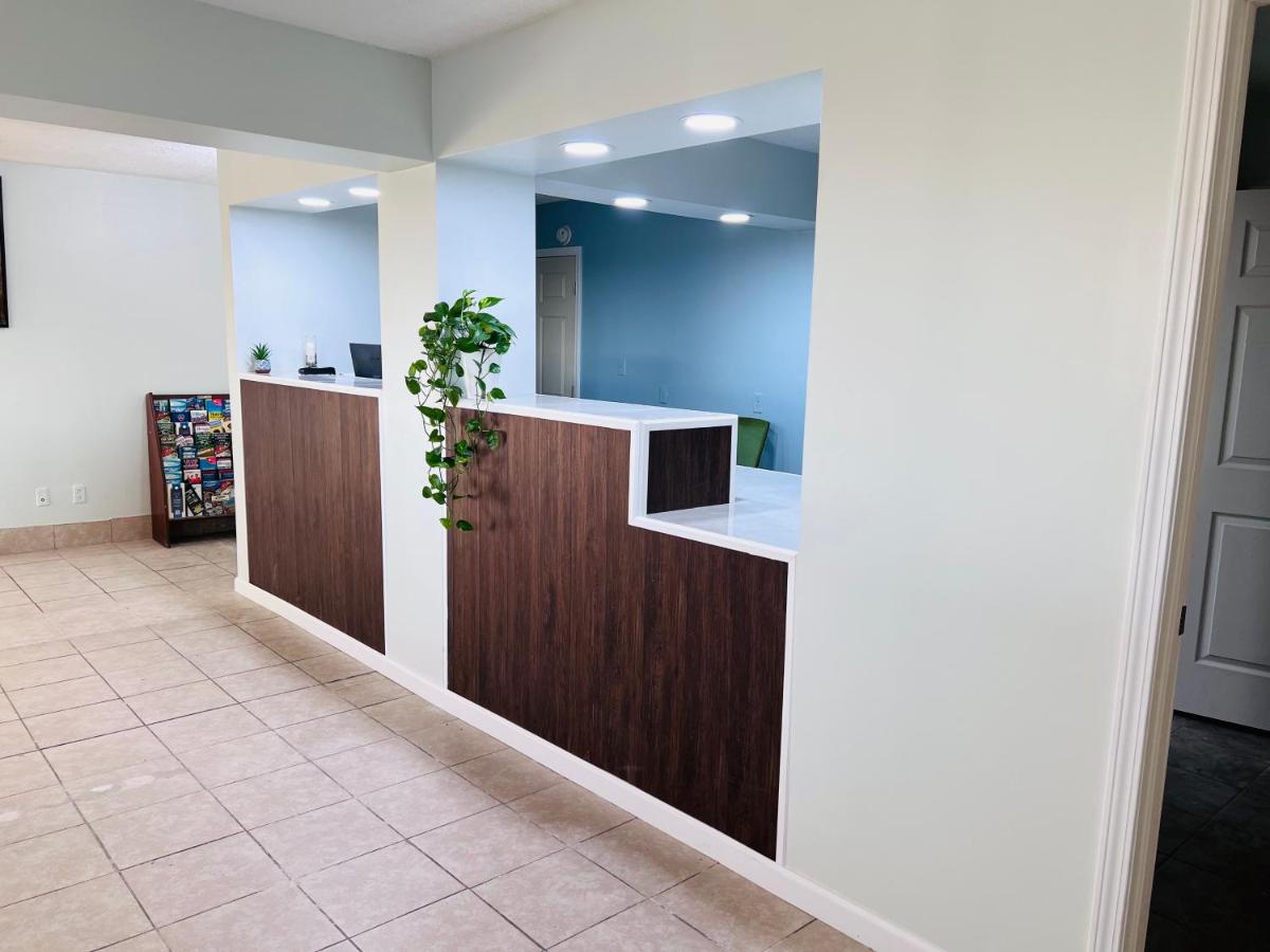 | Budget inn and suites