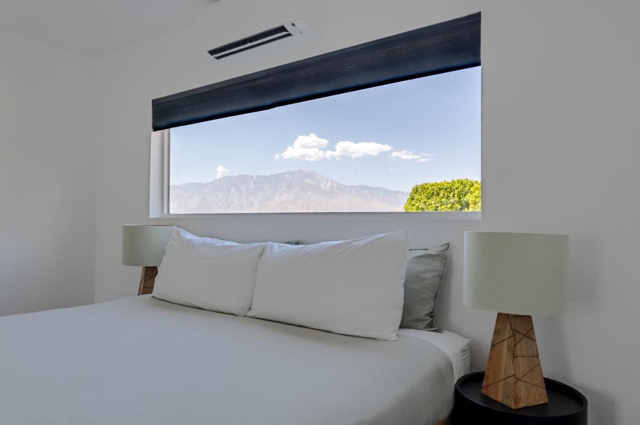 | Desert Hot Springs Inn
