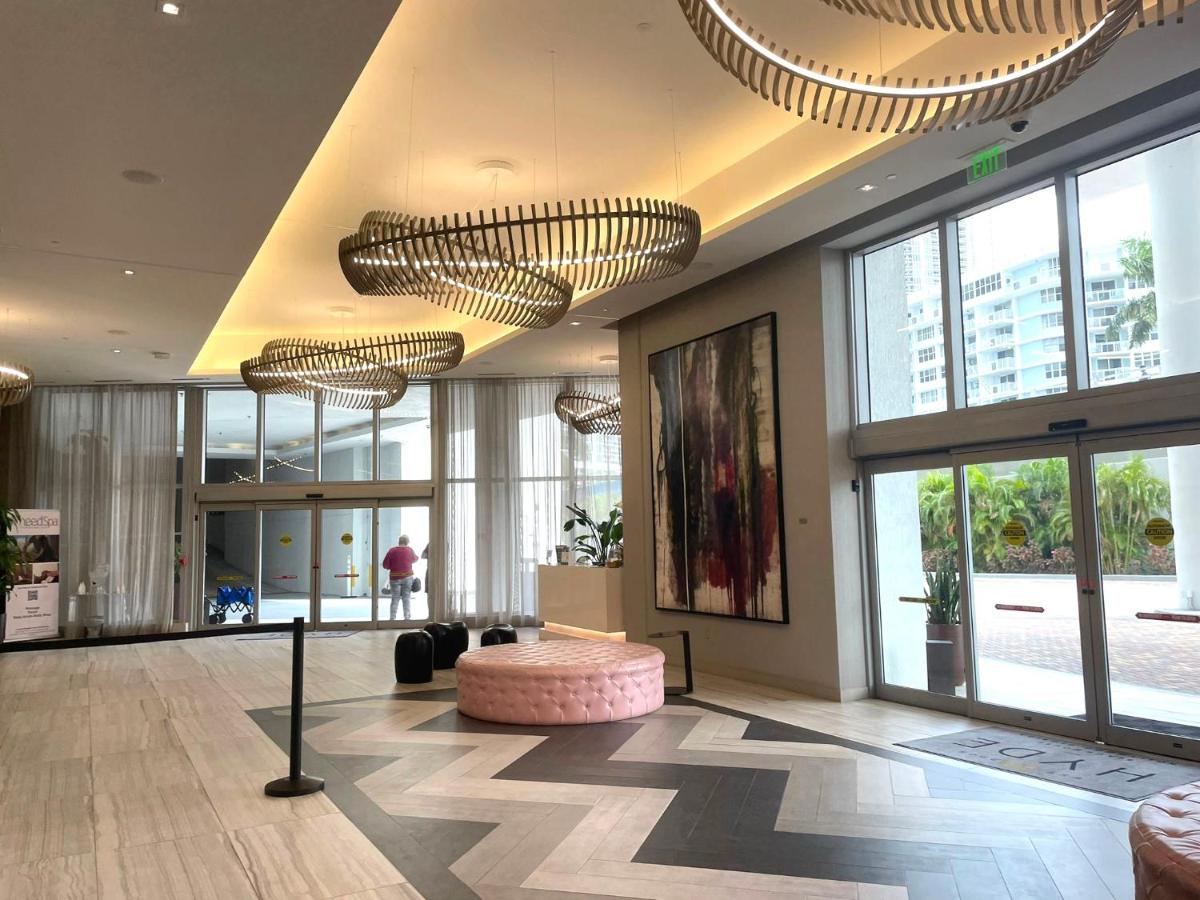 | Hyde Beach House Luxury Apartment