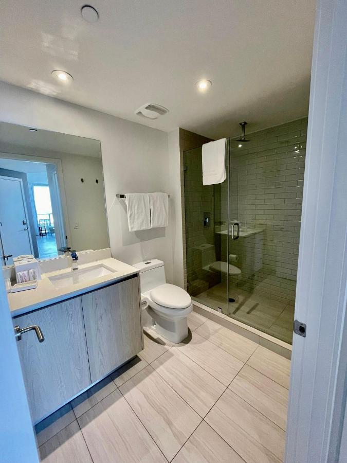 | Hyde Beach House Luxury Apartment