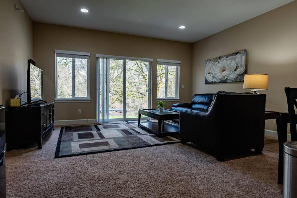 | Cozy One Bedroom Unit in North West Portland