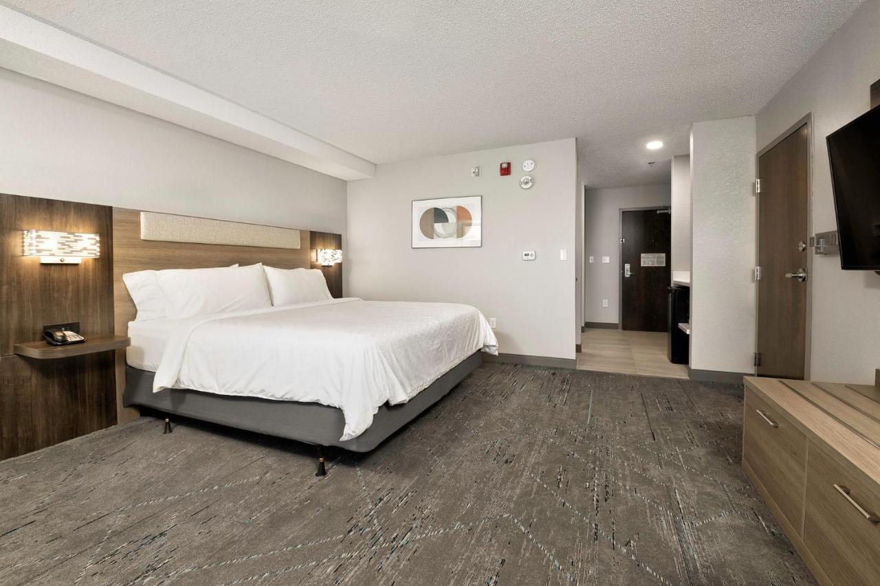  | Holiday Inn Express Hotel & Suites FESTUS - SOUTH ST. LOUIS