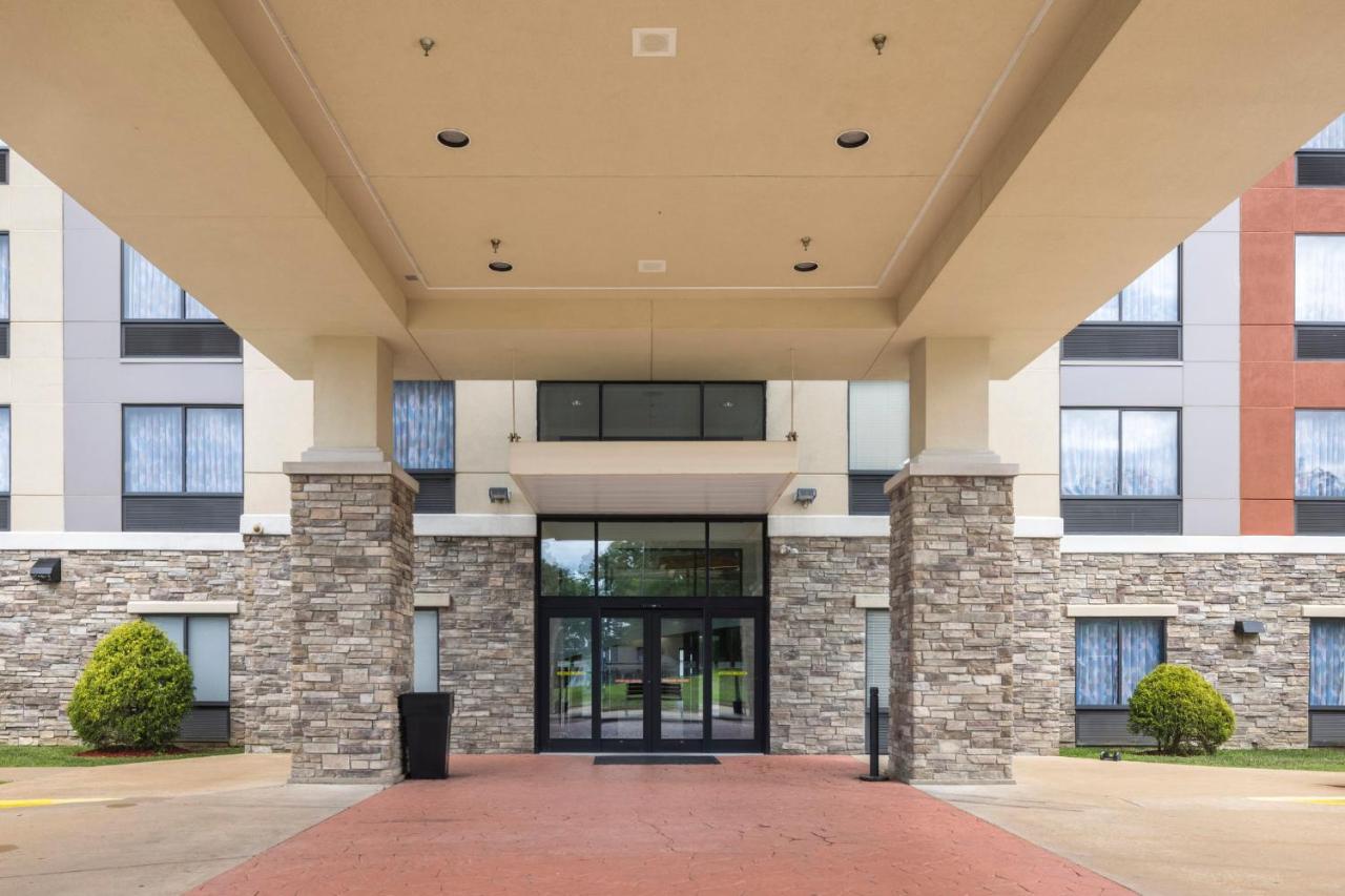  | Holiday Inn Express Hotel & Suites FESTUS - SOUTH ST. LOUIS