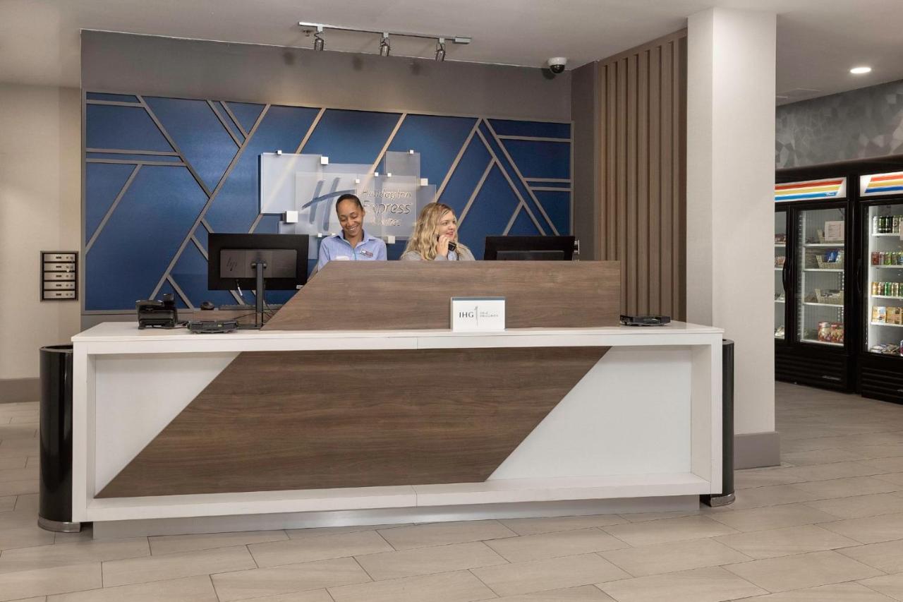  | Holiday Inn Express Hotel & Suites FESTUS - SOUTH ST. LOUIS