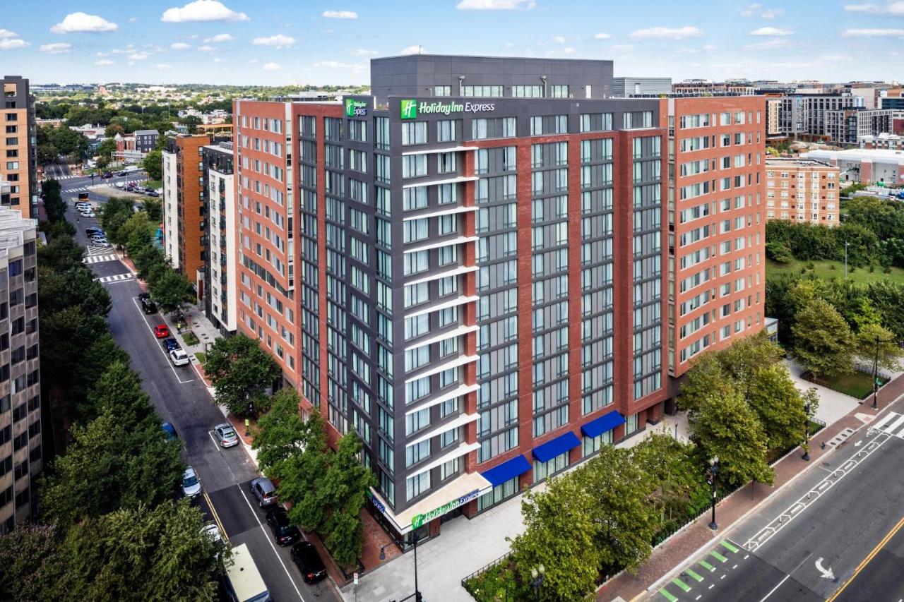  | Holiday Inn Express - Washington DC Downtown, an IHG Hotel
