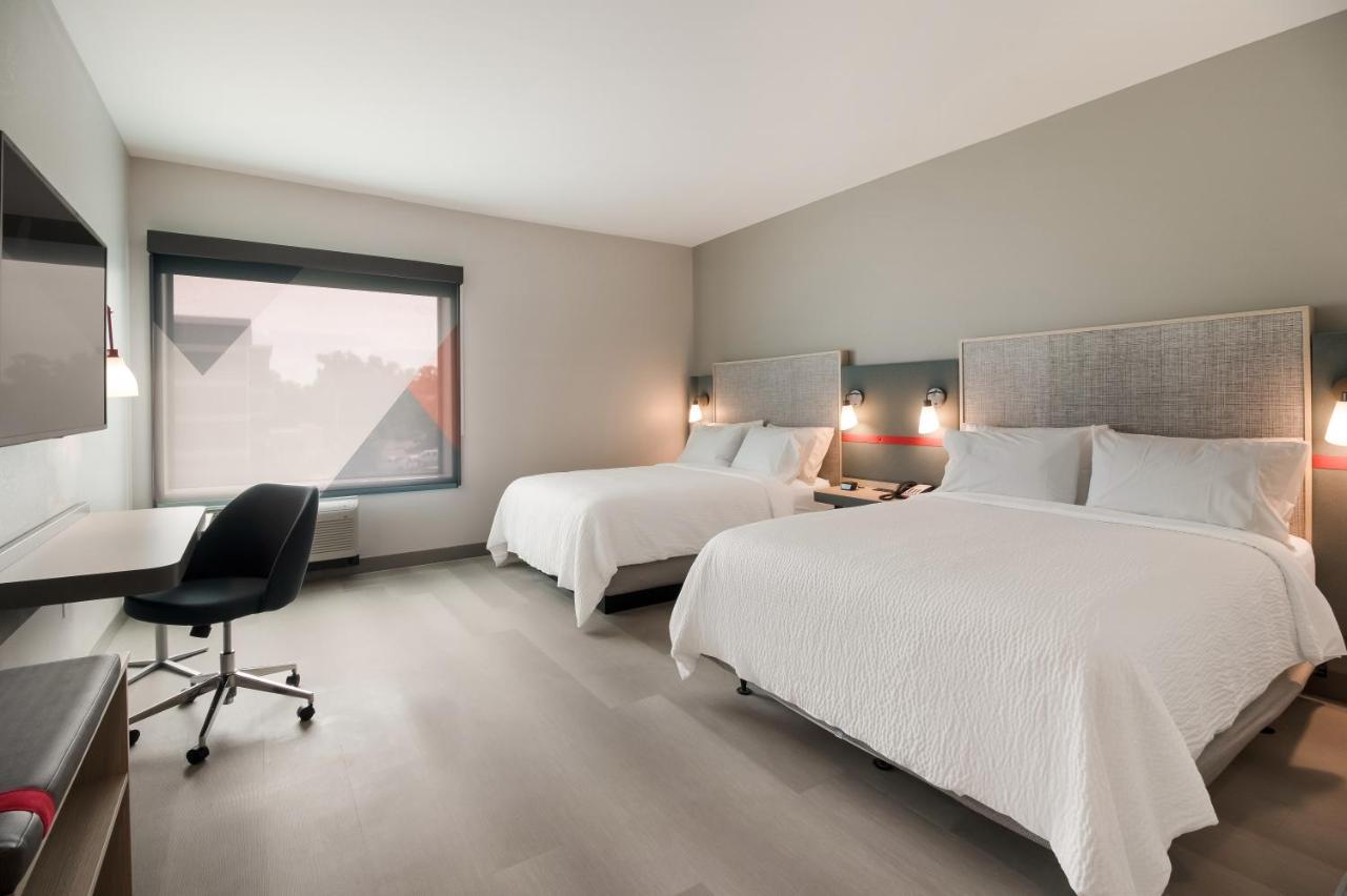Standard Queen Room with Two Queen Beds at avid hotel Mt Juliet – Nashville Area by IHG