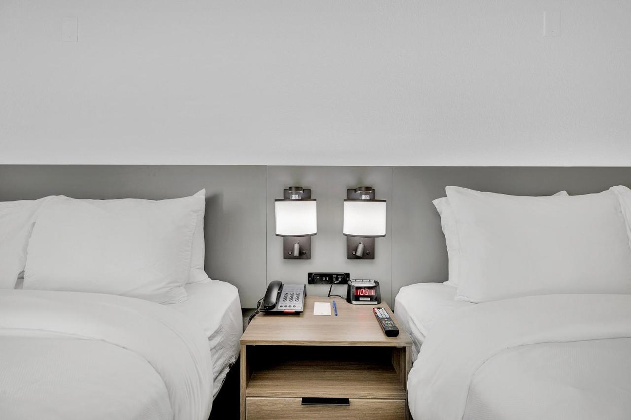Queen Room - Disability Access at Comfort Inn South Padre Island Central