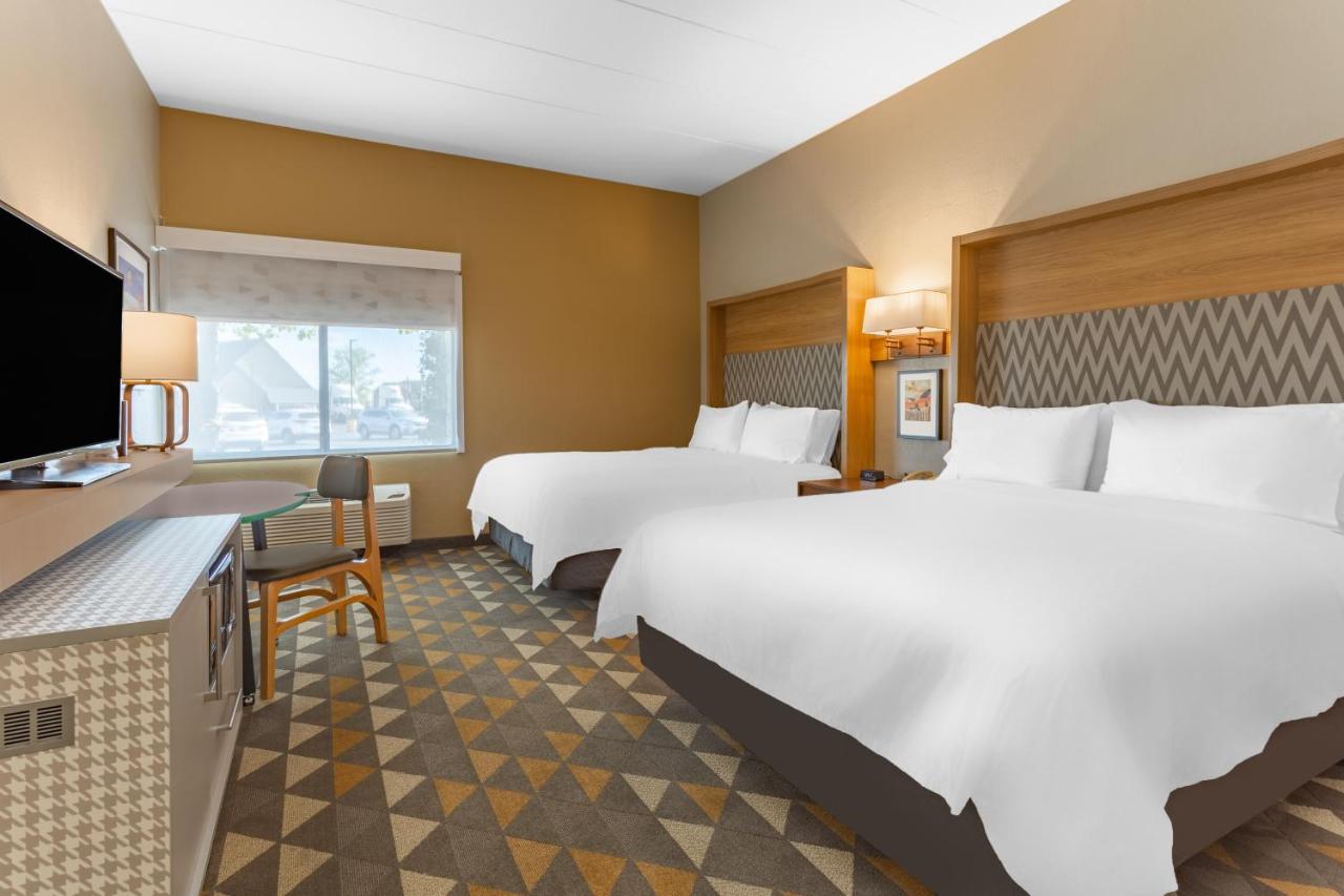  | Holiday Inn Rockford, an IHG Hotel