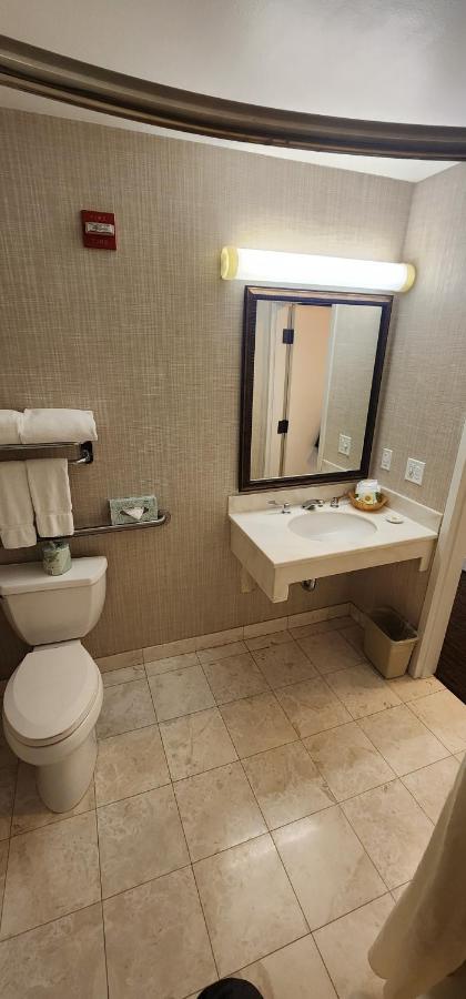 King Room - Disability Access at Chelsea Inn