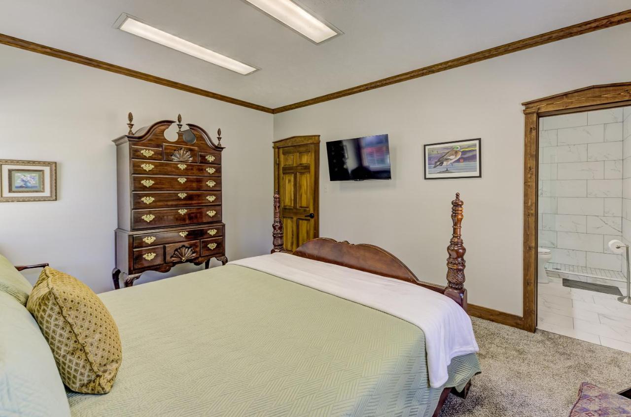 Deluxe Double Room at Halpino