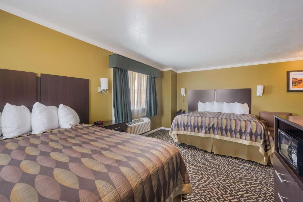 Double Room with One King and One Queen Bed at Best Western Richfield Inn