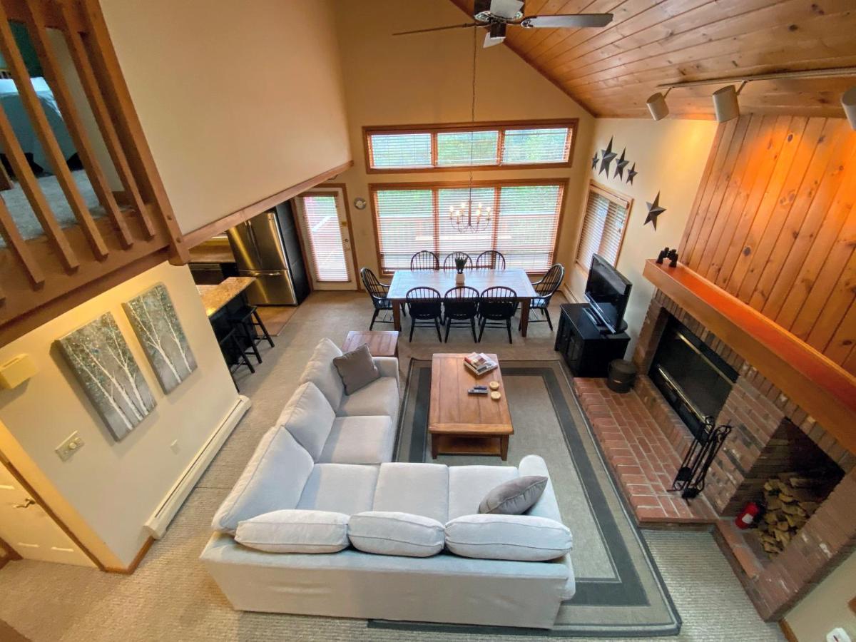 | MWP59 Mount Wash Place Townhome fireplace large deck yard