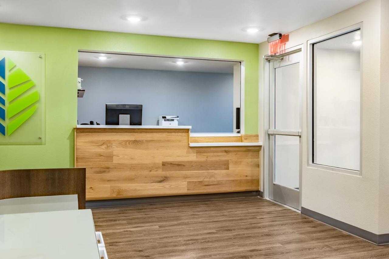 Queen Room with Sofa Bed - Non-Smoking at WoodSpring Suites Toledo Maumee