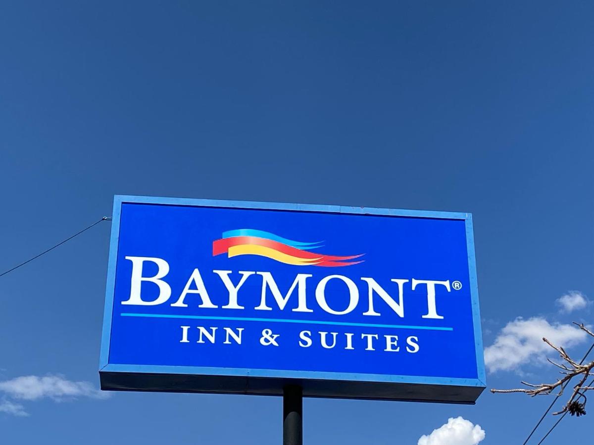 | Baymont Inn and Suites