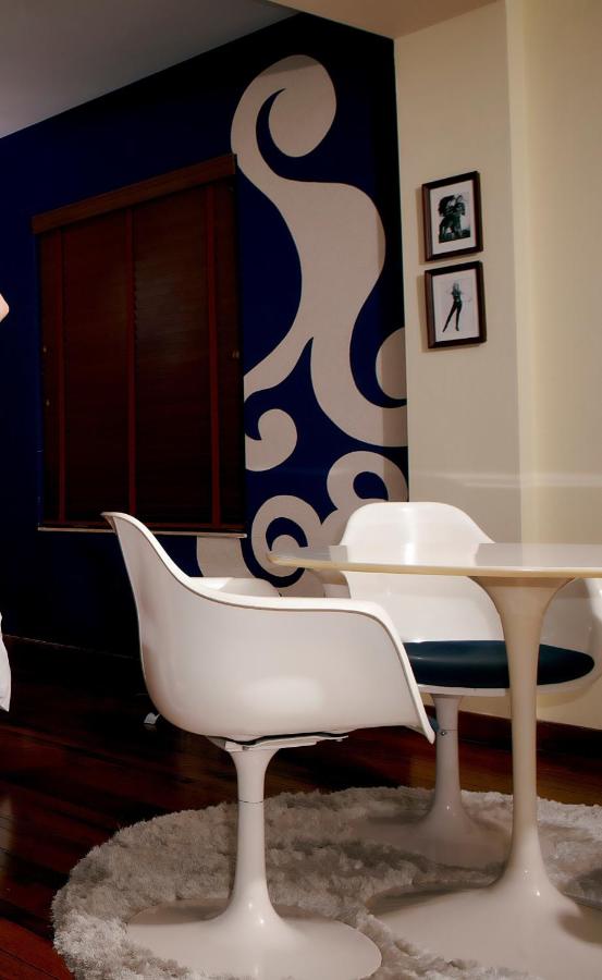 Deluxe Suite at Pelican Hotel