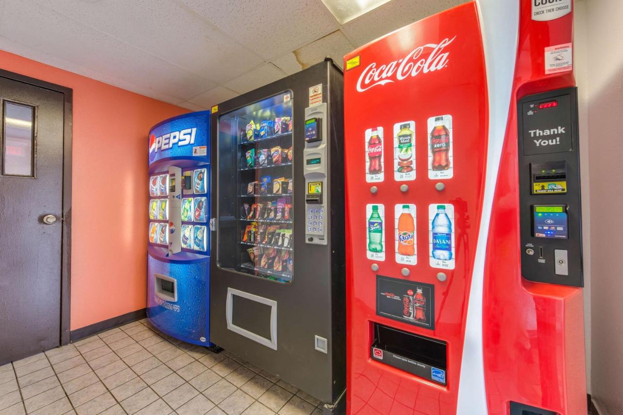 | Motel 6-Saint Paul, MN - I-94