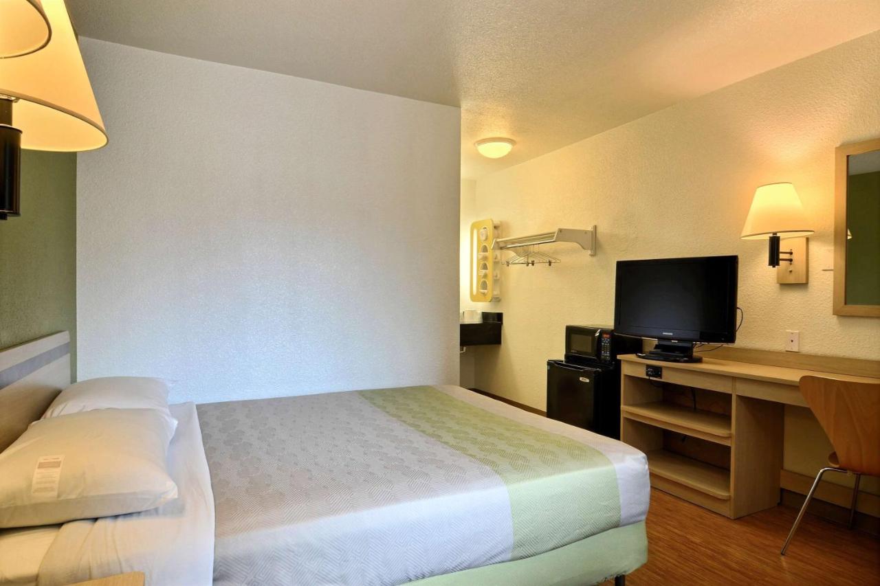  | Motel 6-Tumwater, WA - Olympia