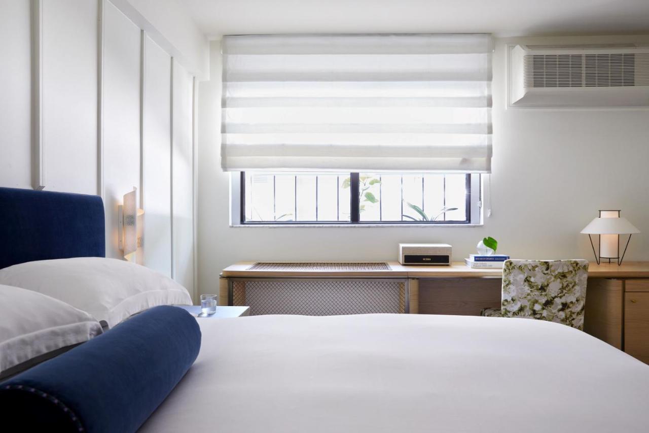 Essential King Room at Kimpton Alton Fisherman's Wharf by IHG