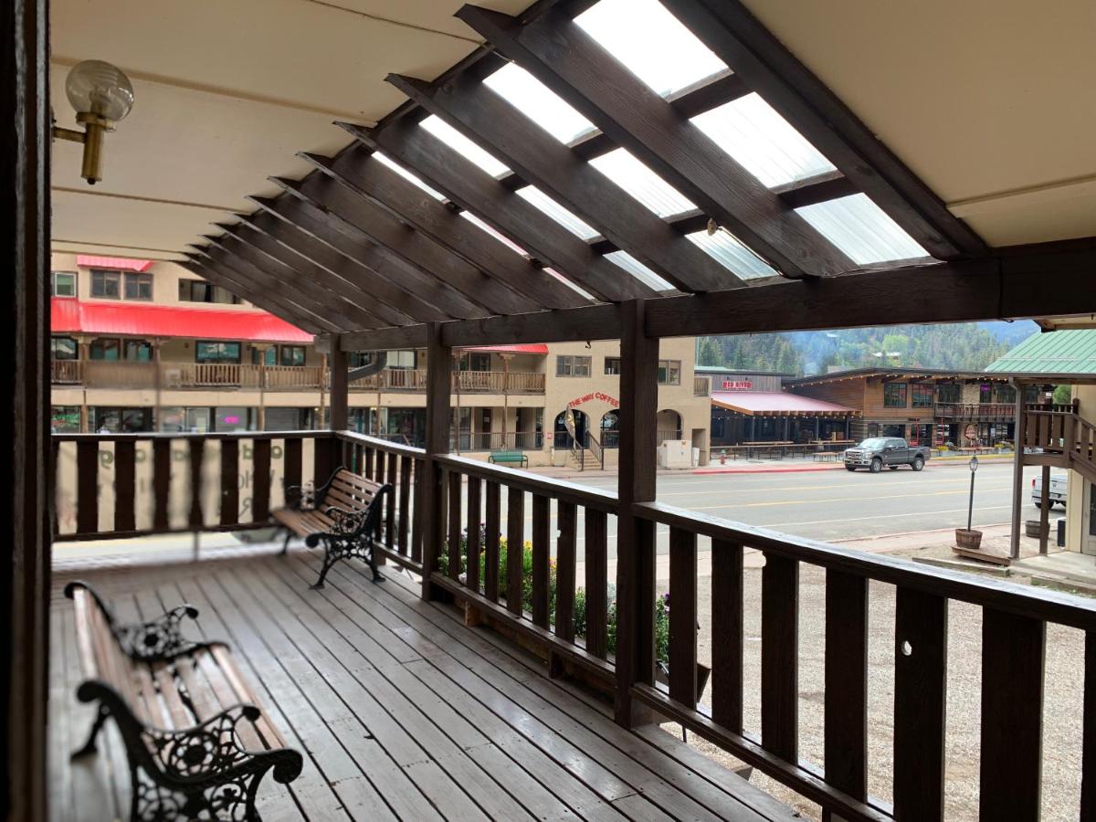 | Ponderosa Lodge 11AB with High Speed Wifi