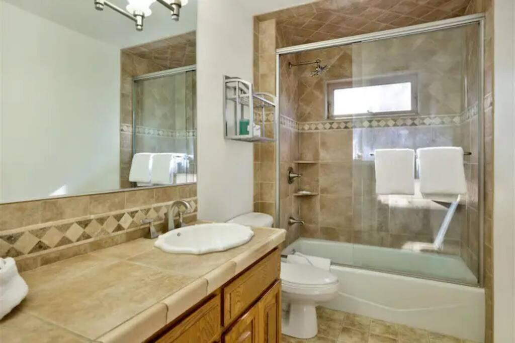 | Spacious, Private 3 bedroom Chalet with Hot Tub!