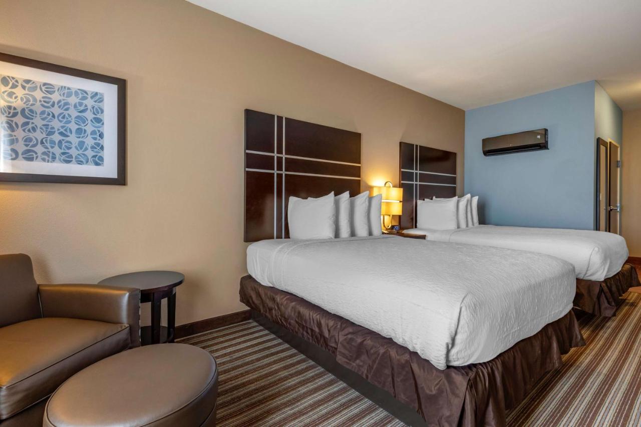 | Best Western Plus North Odessa Inn & Suites