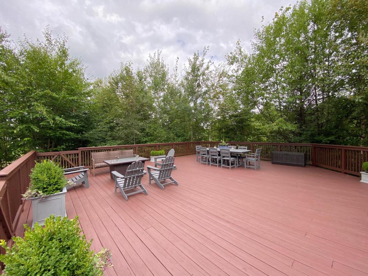 | CR1 Top Rated Ski-In Ski-Out Townhome Great views fireplaces fast wifi AC - Short walk to slopes