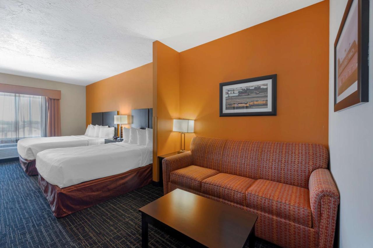 Mobility Accessible Suite with 1 King and 1 Queen Bed, Roll In Shower - Non Smoking at Best Western Plus North Platte Inn & Suites