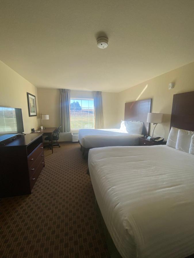 Queen Room with Two Queen Beds at Cobblestone Hotel & Suites – Broken Bow
