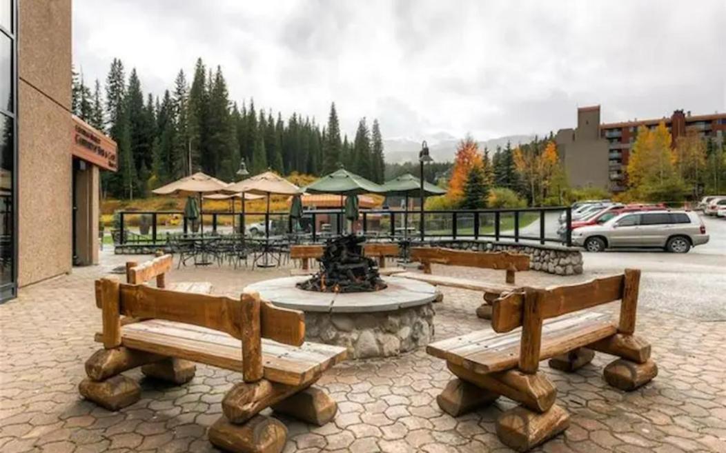  | Ski-In Ski-Out Condo with ton of amenities in Breck