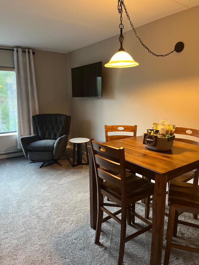  | Ski-In Ski-Out Condo with ton of amenities in Breck